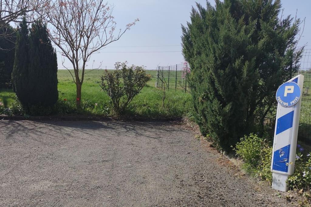 Vila Gite La Metairie, Au Calme A La Campagne Saint-Seurin-de-Palenne Exteriér fotografie
